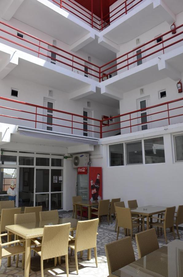 Vila Iunona Hostel Costinesti